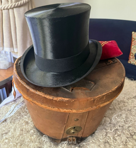 Silk top hat 60cm excellent - 60cm,,